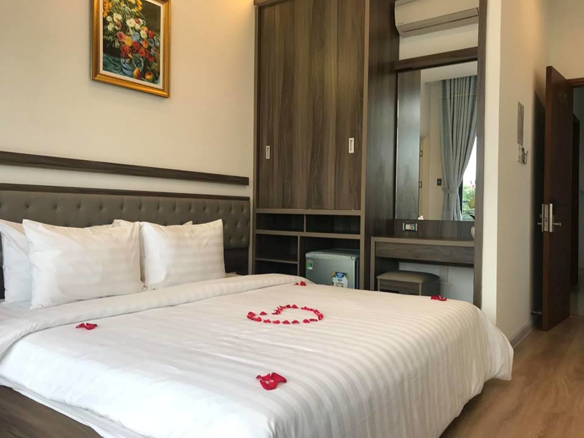 Winston Hotel Хошимин Экстерьер фото